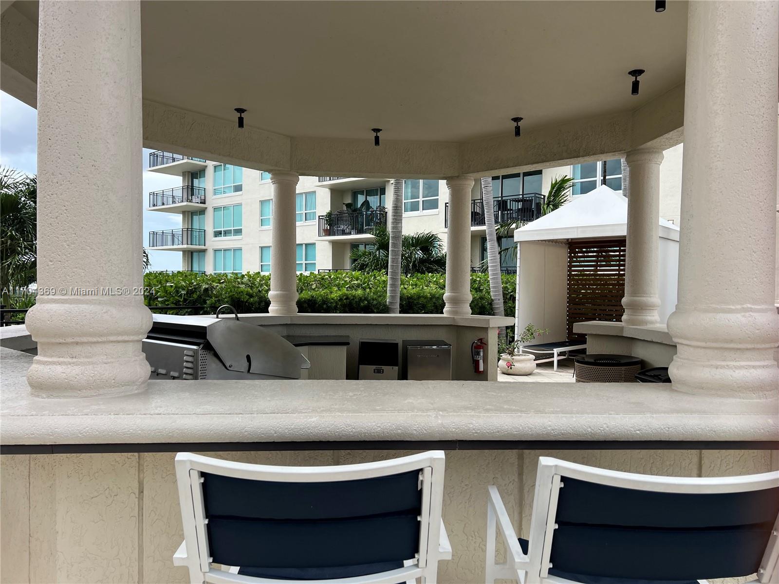 SYMPHONY NORTH CONDO - Residential