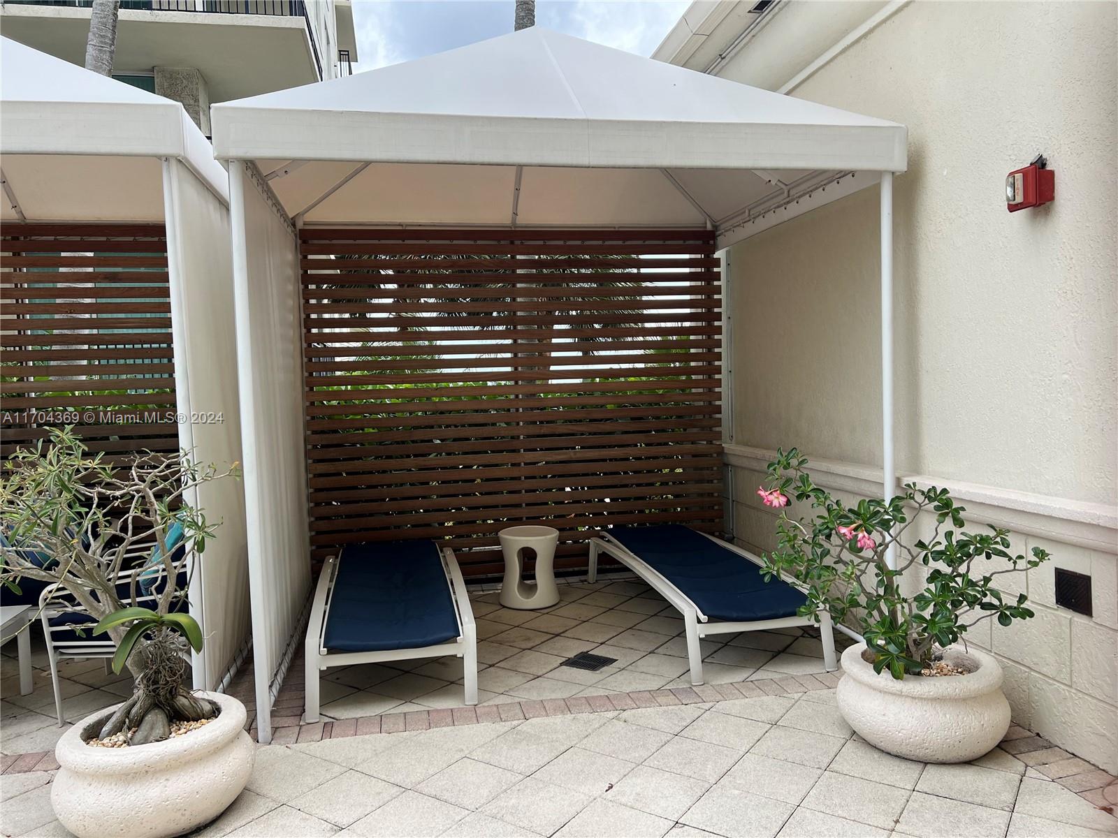 SYMPHONY NORTH CONDO - Residential