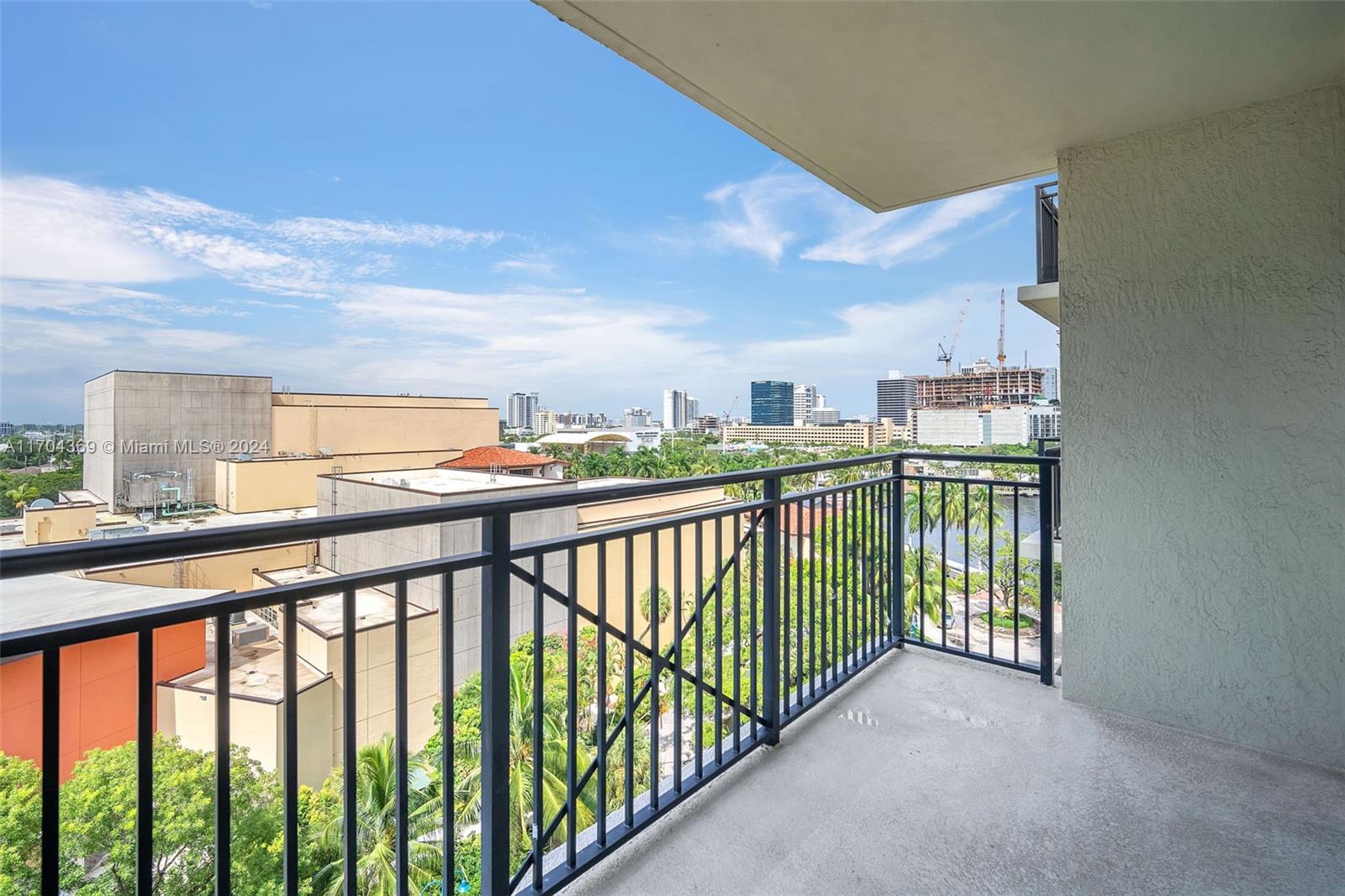 SYMPHONY NORTH CONDO - Residential