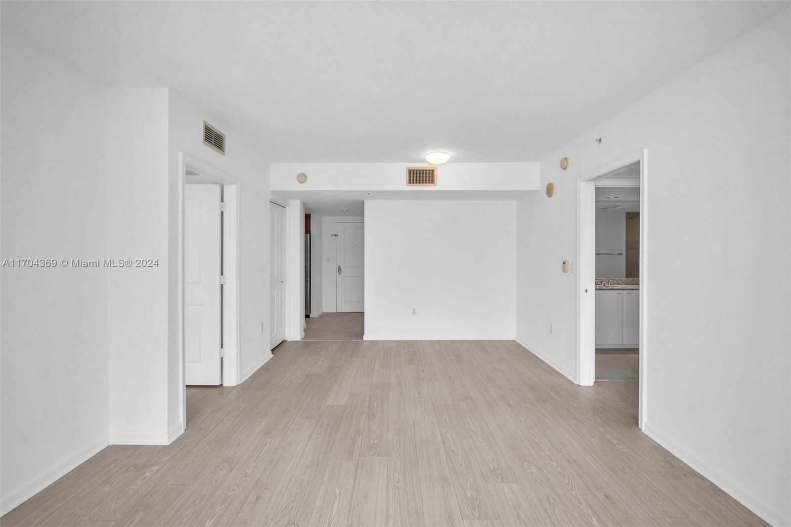 SYMPHONY NORTH CONDO - Residential