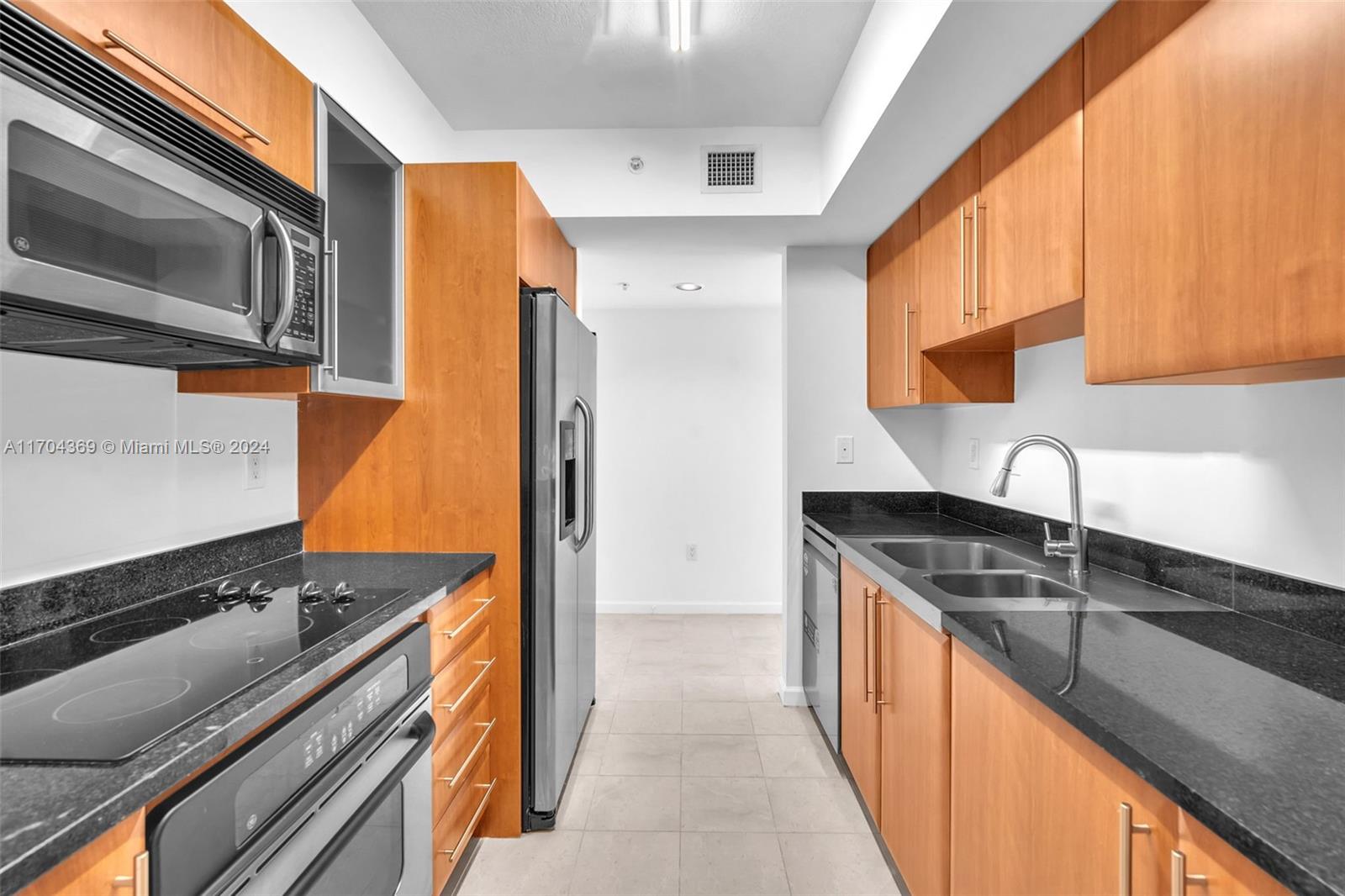 SYMPHONY NORTH CONDO - Residential