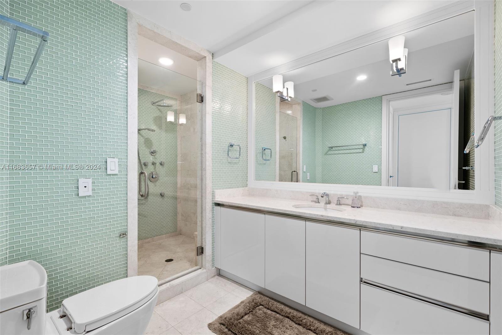 TURNBERRY OCEAN COLONY SO - Residential