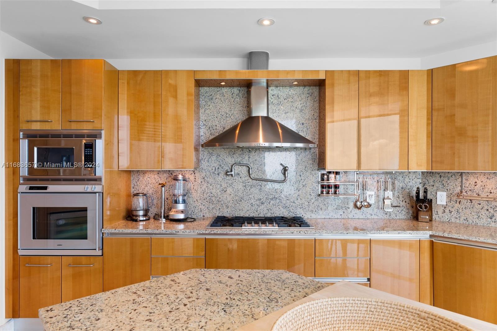 TURNBERRY OCEAN COLONY SO - Residential