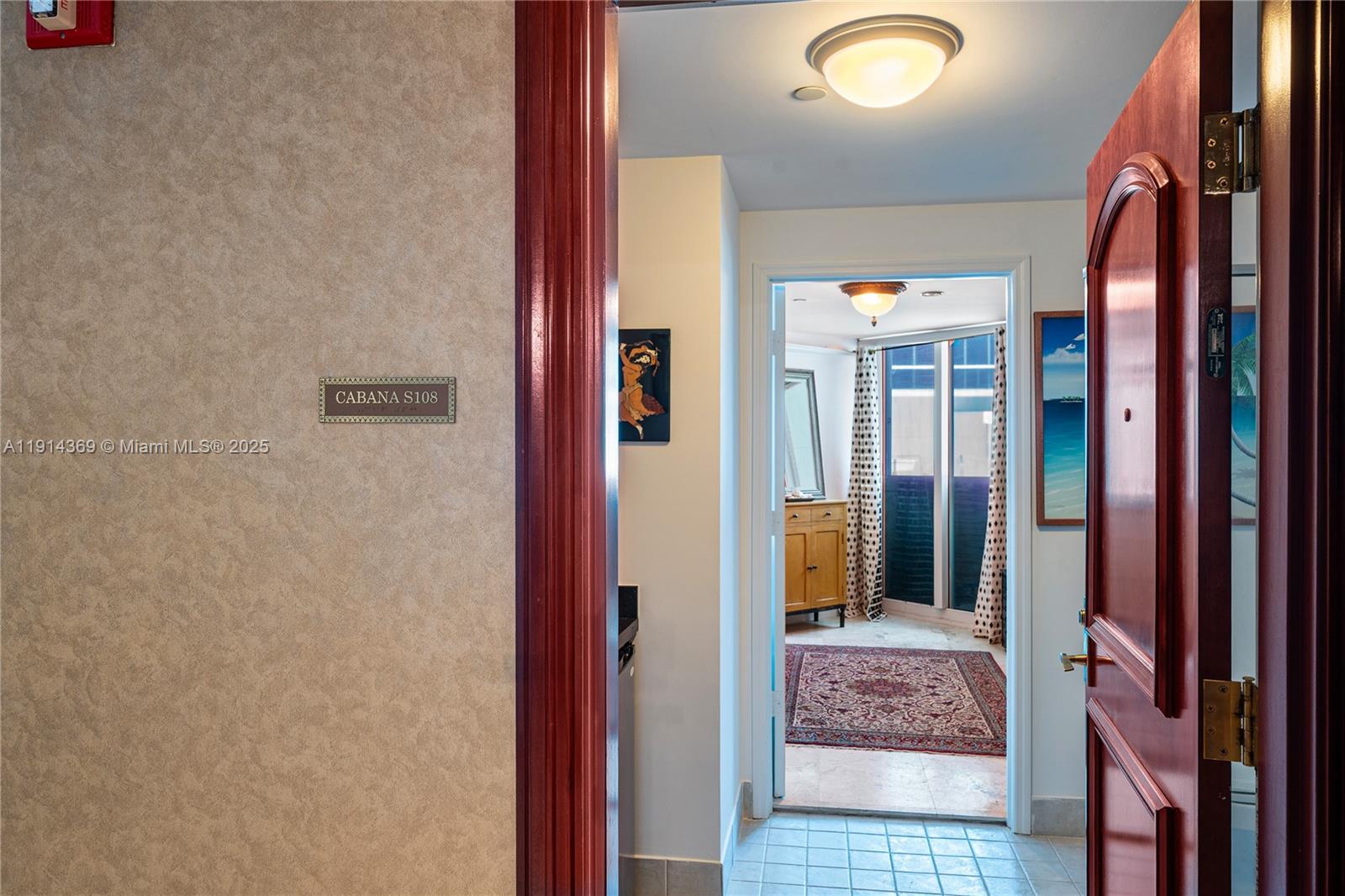 SOLIMAR CONDO - Residential