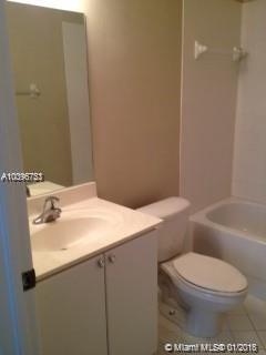 VENICE AT CRYSTAL LAKES C - Residential Lease