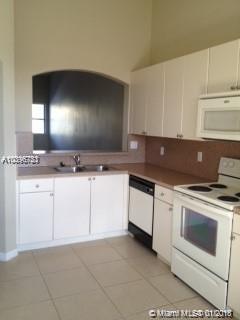 VENICE AT CRYSTAL LAKES C - Residential Lease