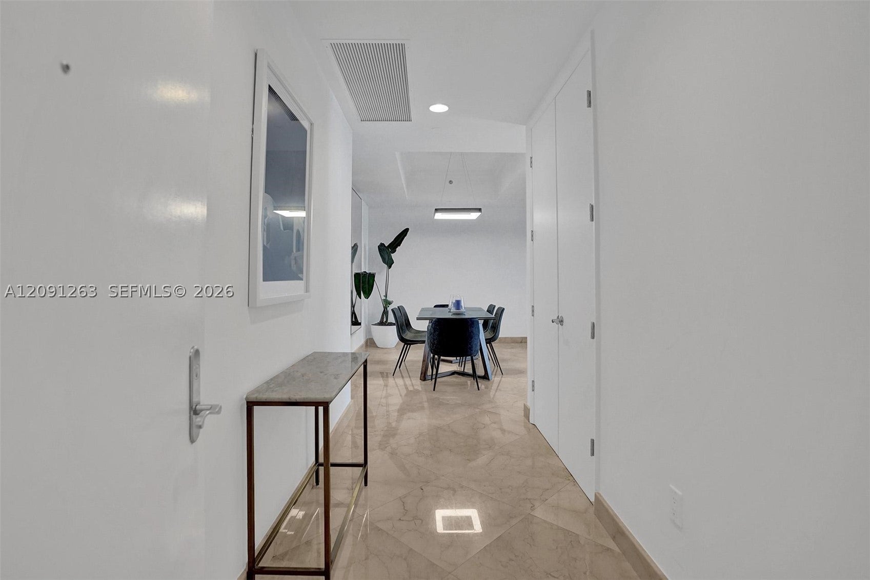 16001 Collins Ave 805