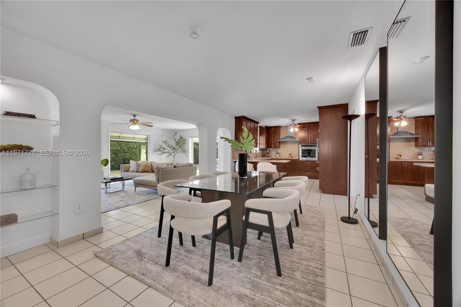 SNAPPER CREEK VILLAGE AMD - Residential