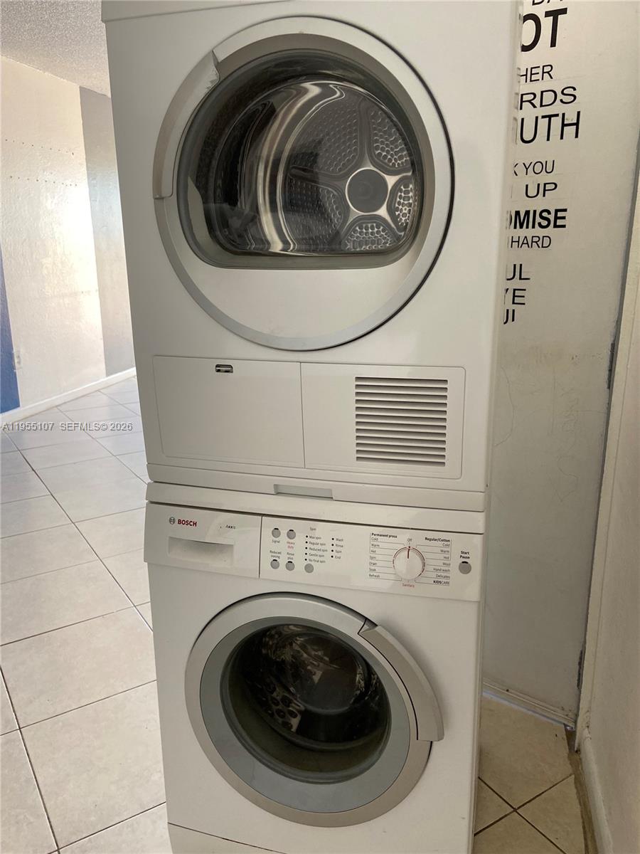 CONDADO REAL CONDO - Residential Lease