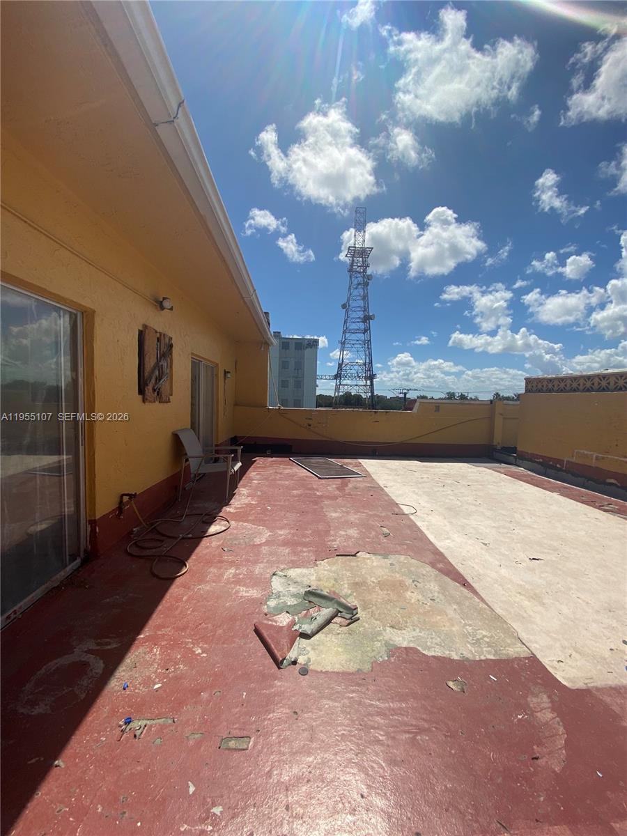 CONDADO REAL CONDO - Residential Lease