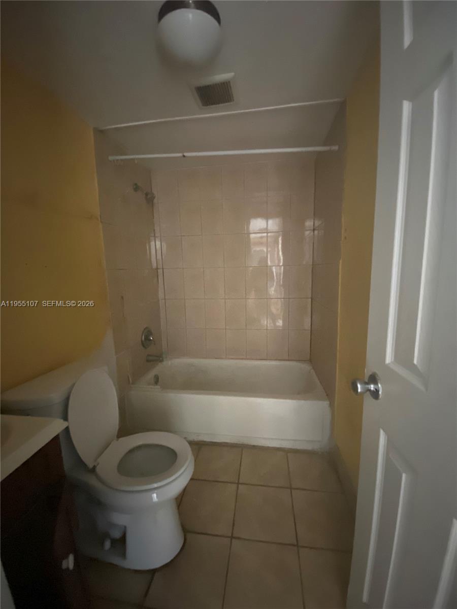 CONDADO REAL CONDO - Residential Lease