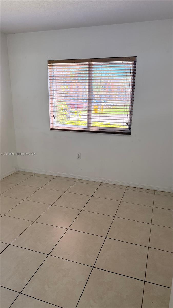 MONTEREY AT MALIBU BAY CO - Residential Lease