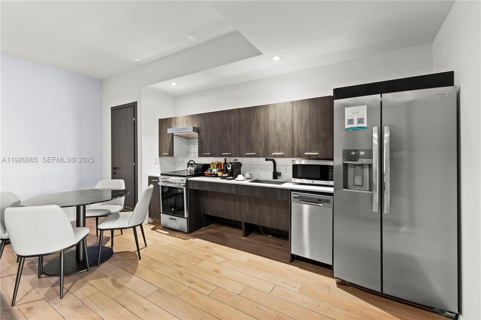 MAP OF MIAMI DADE CO. FL. - Residential