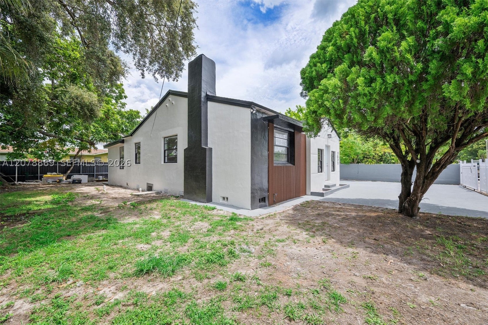 1521 NW 33rd St