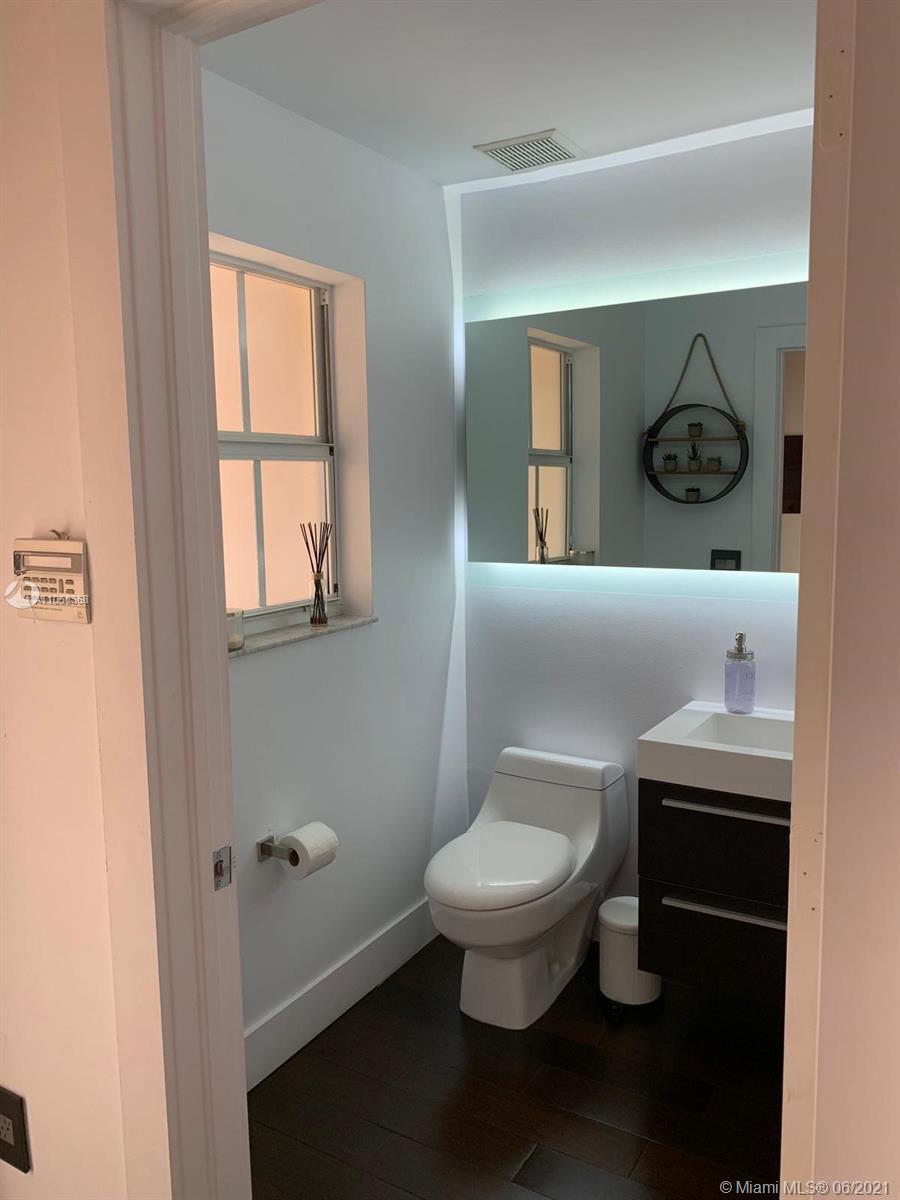 EGRET LAKES ESTATES SEC 4 - Residential