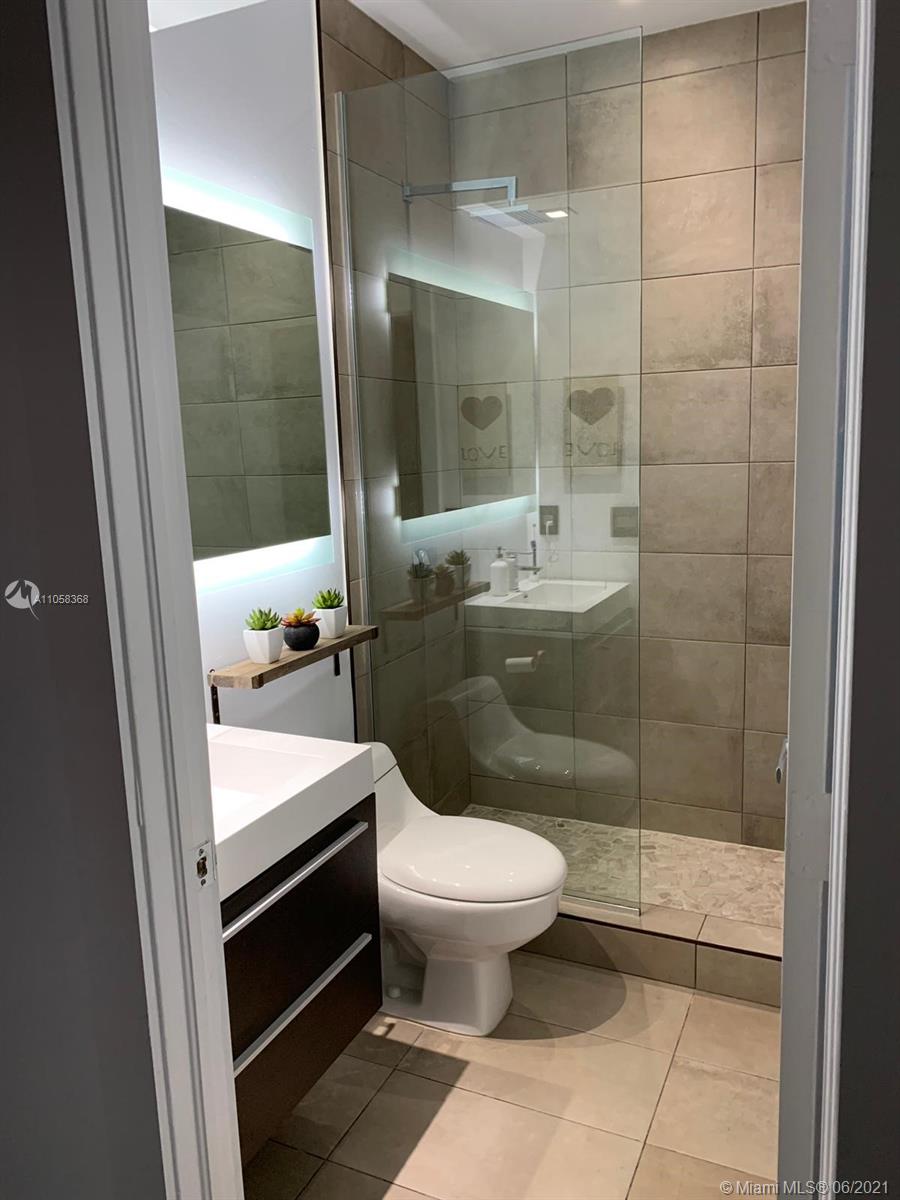 EGRET LAKES ESTATES SEC 4 - Residential