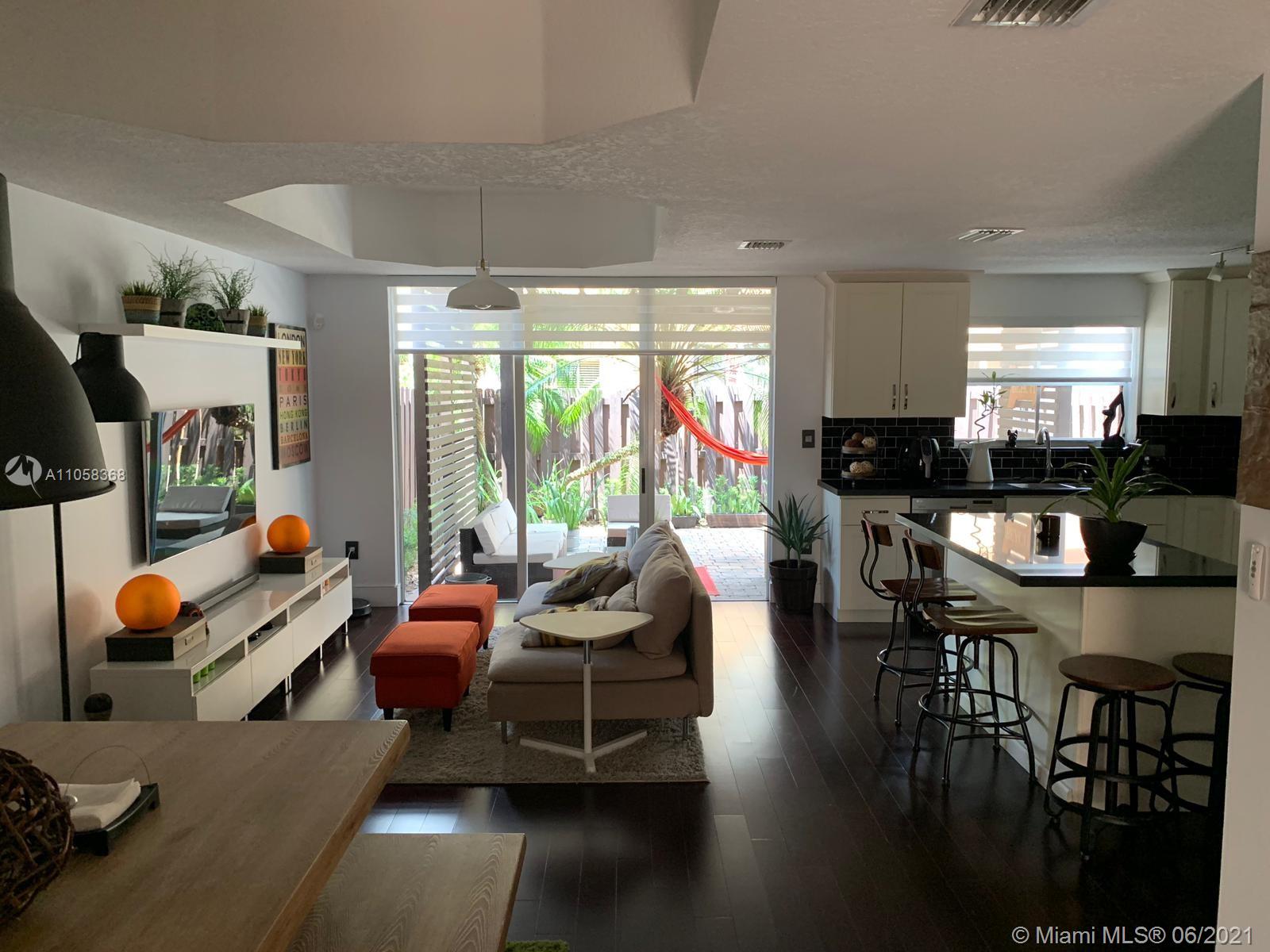 EGRET LAKES ESTATES SEC 4 - Residential