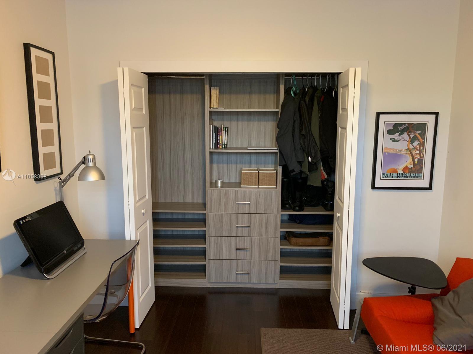 EGRET LAKES ESTATES SEC 4 - Residential