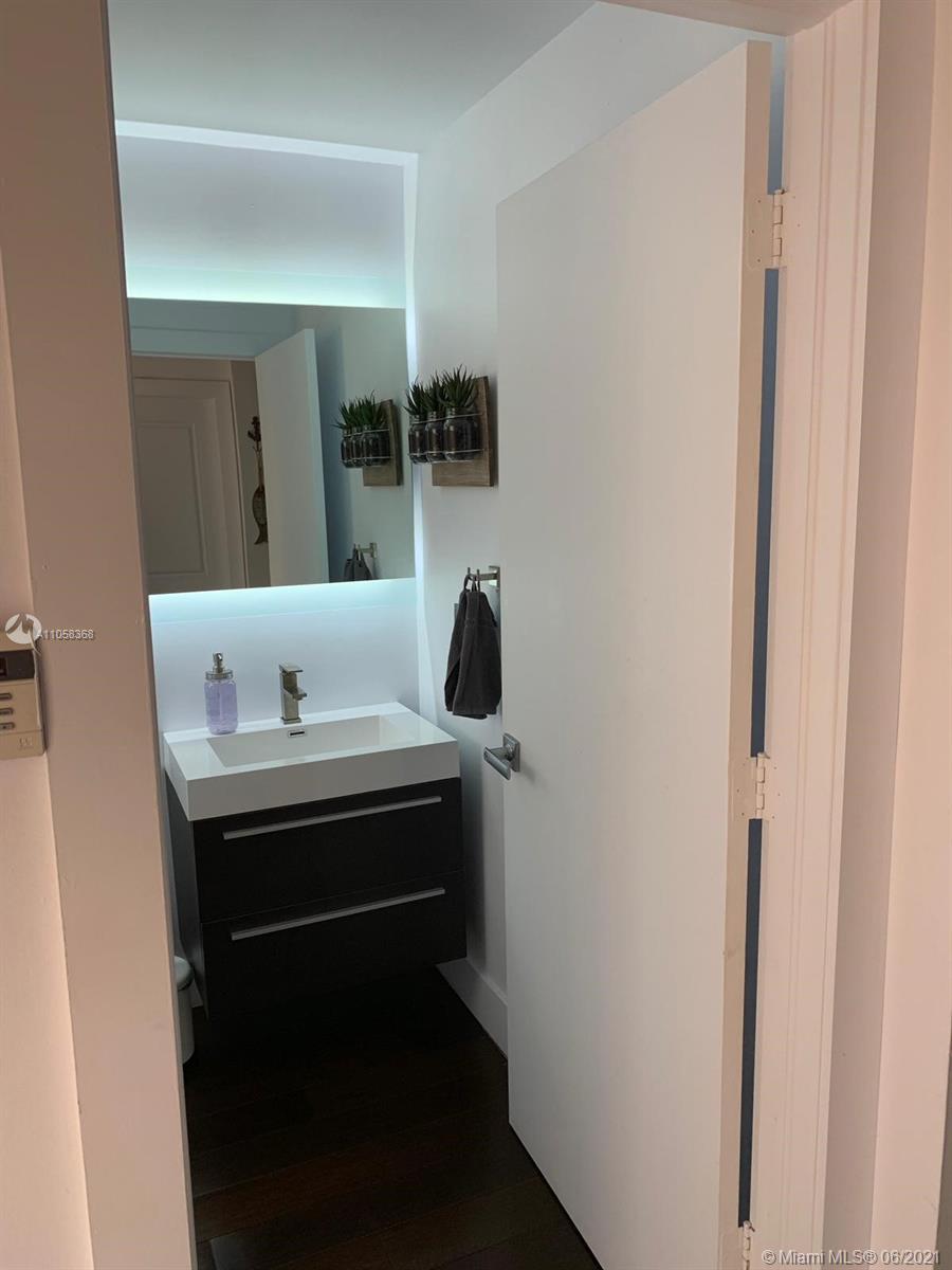 EGRET LAKES ESTATES SEC 4 - Residential