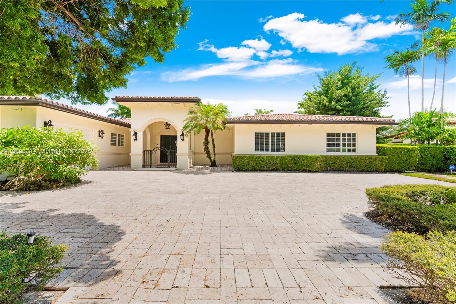 C GAB COUNTRY CLUB SEC 5 - Residential