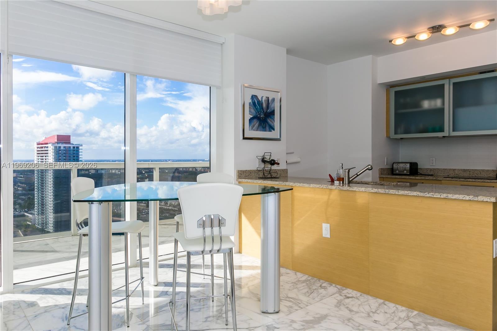 1830 S OCEAN DR 2906