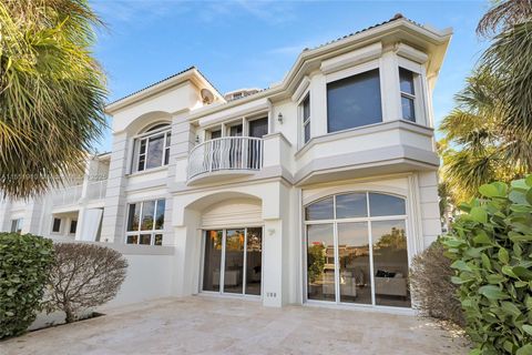 A home in Aventura