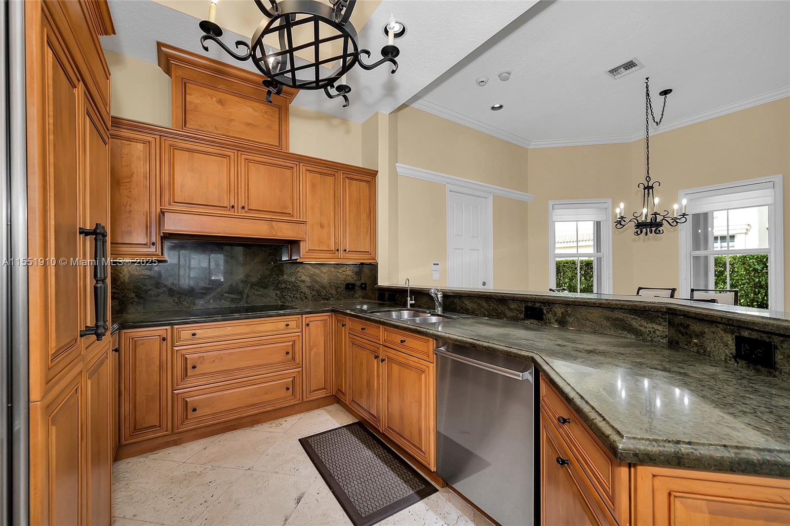 THE COURTYARDS AT THE POI - Residential