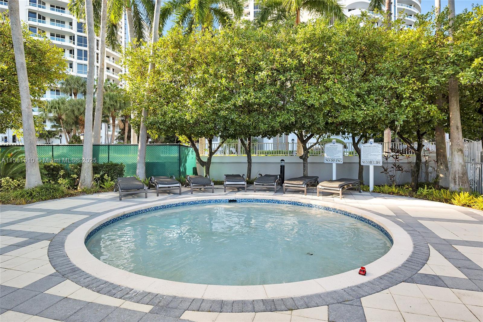 THE COURTYARDS AT THE POI - Residential