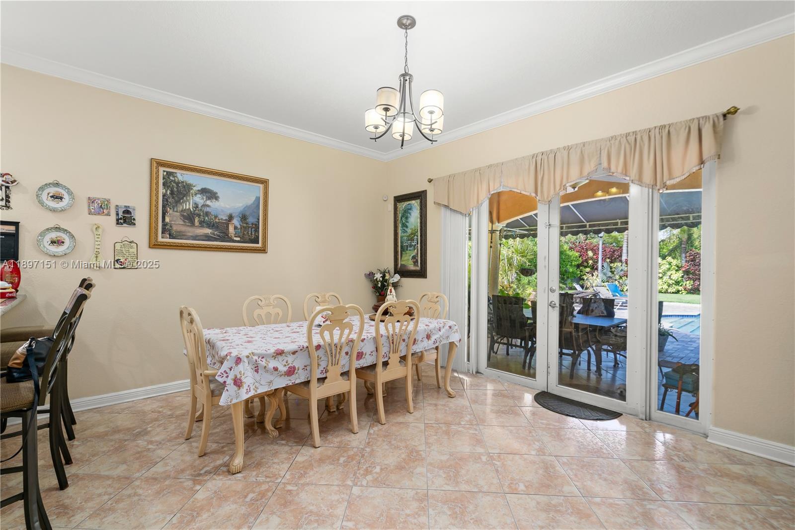 KEEN ESTATES - Residential