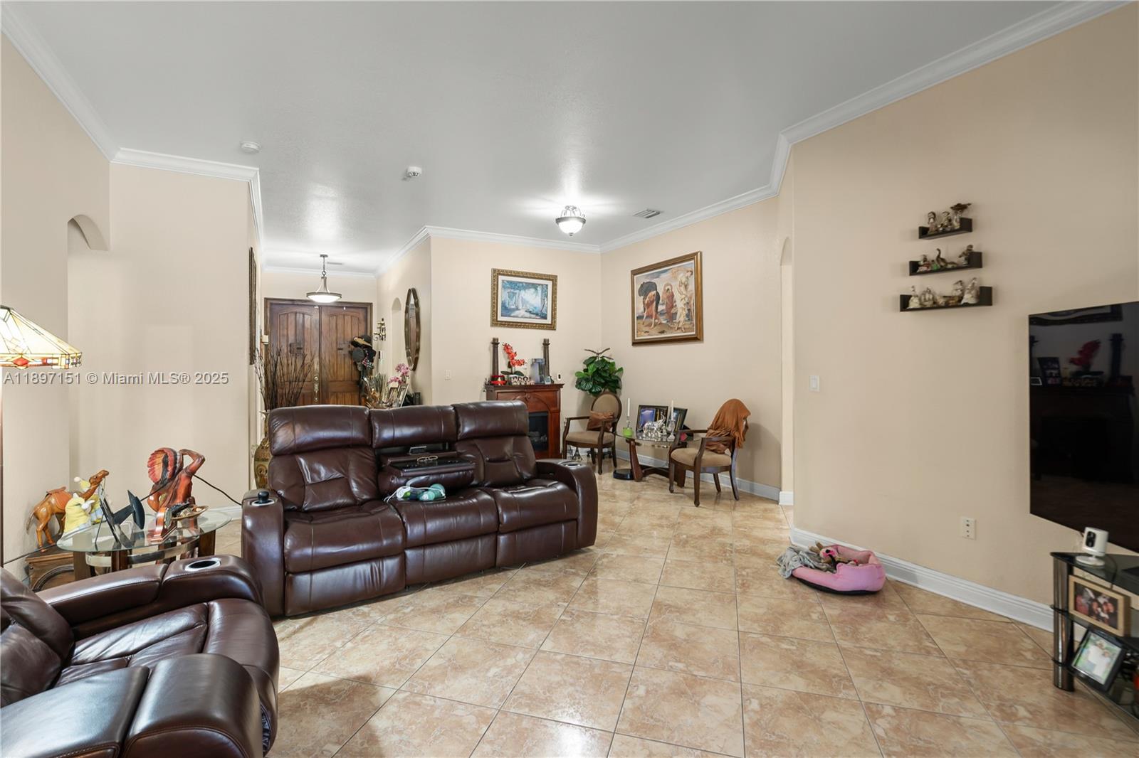 KEEN ESTATES - Residential