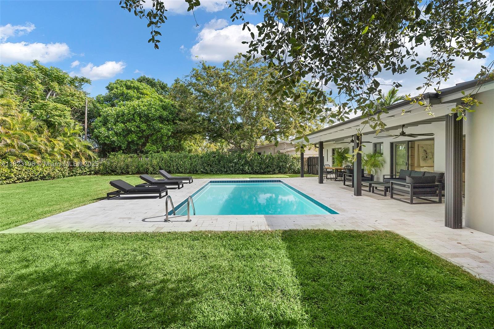 PALMETTO HOMESITES - Residential