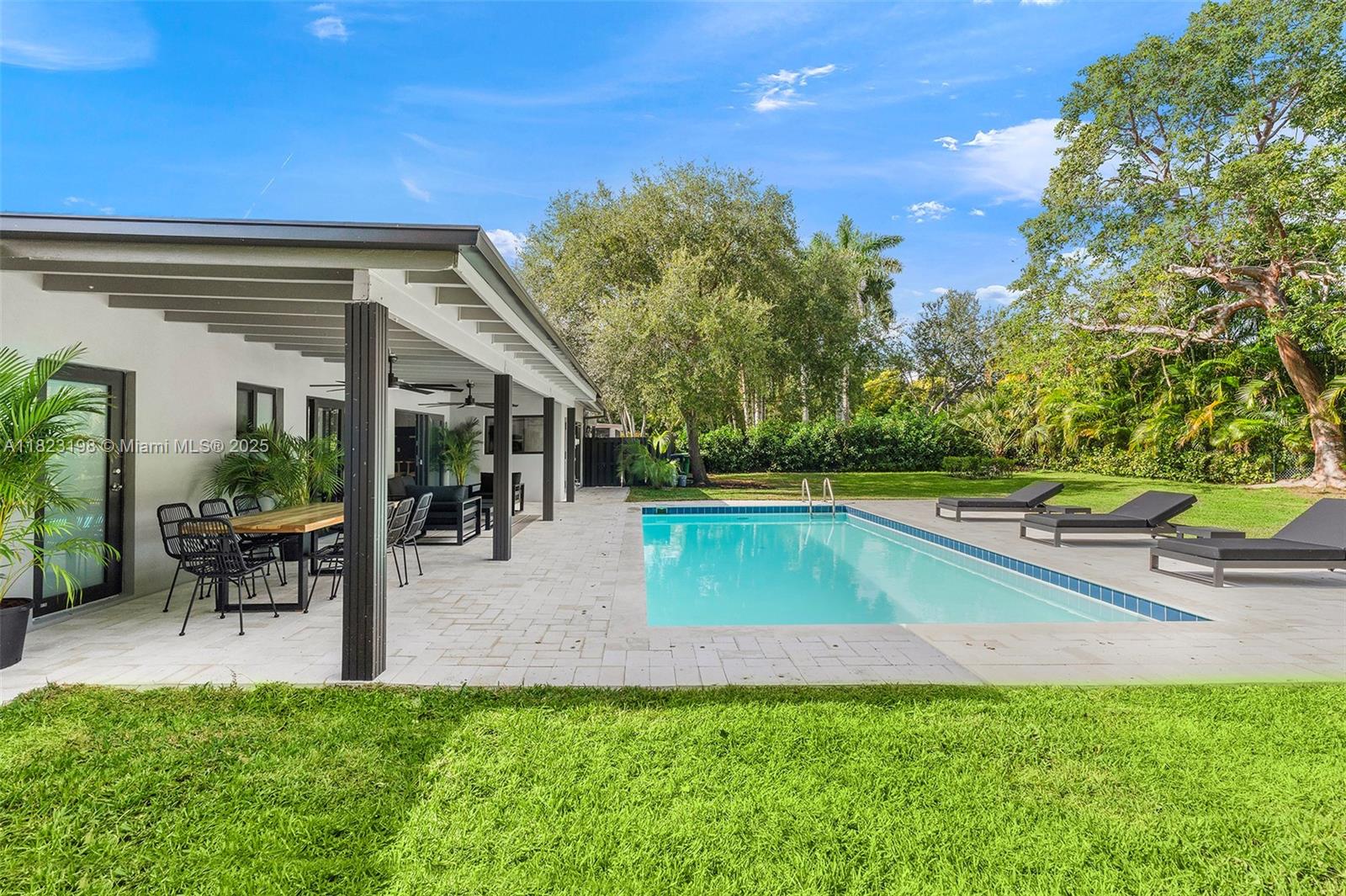 PALMETTO HOMESITES - Residential