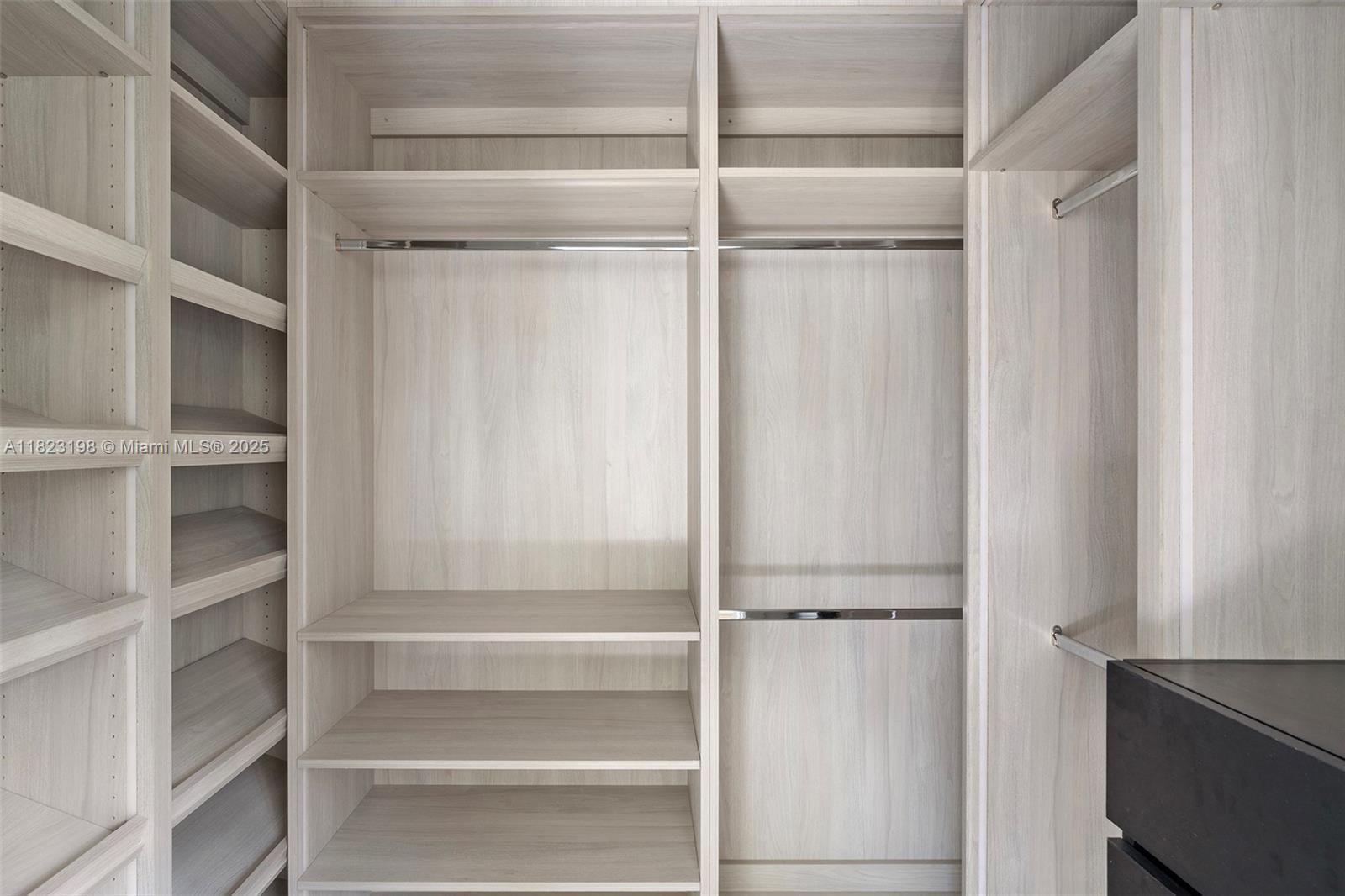 PALMETTO HOMESITES - Residential