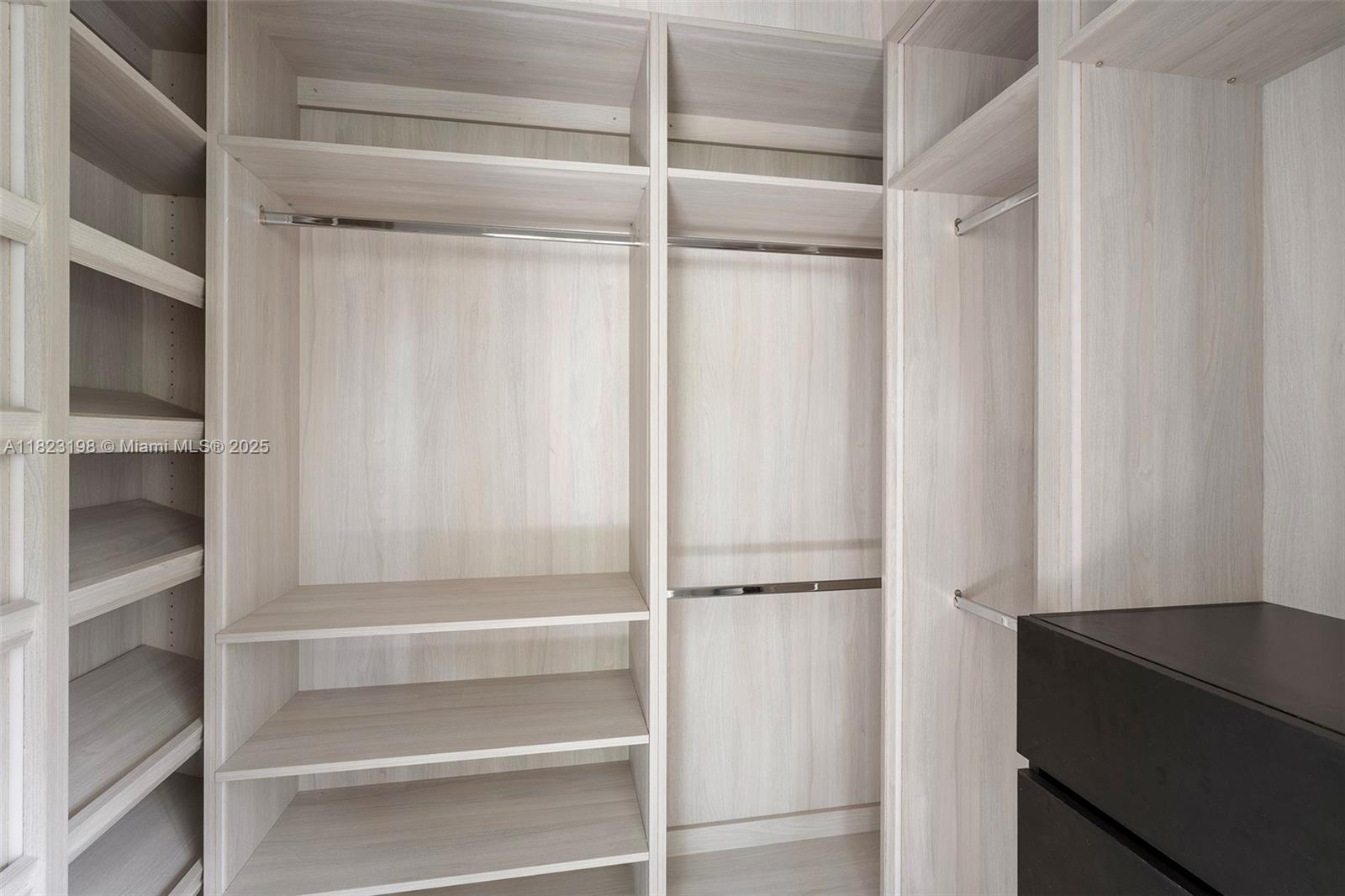 PALMETTO HOMESITES - Residential