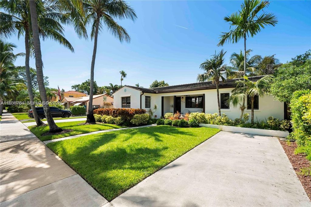 Photo of 436 28th St, West Palm Beach, FL 33407 (MLS # A11935784)