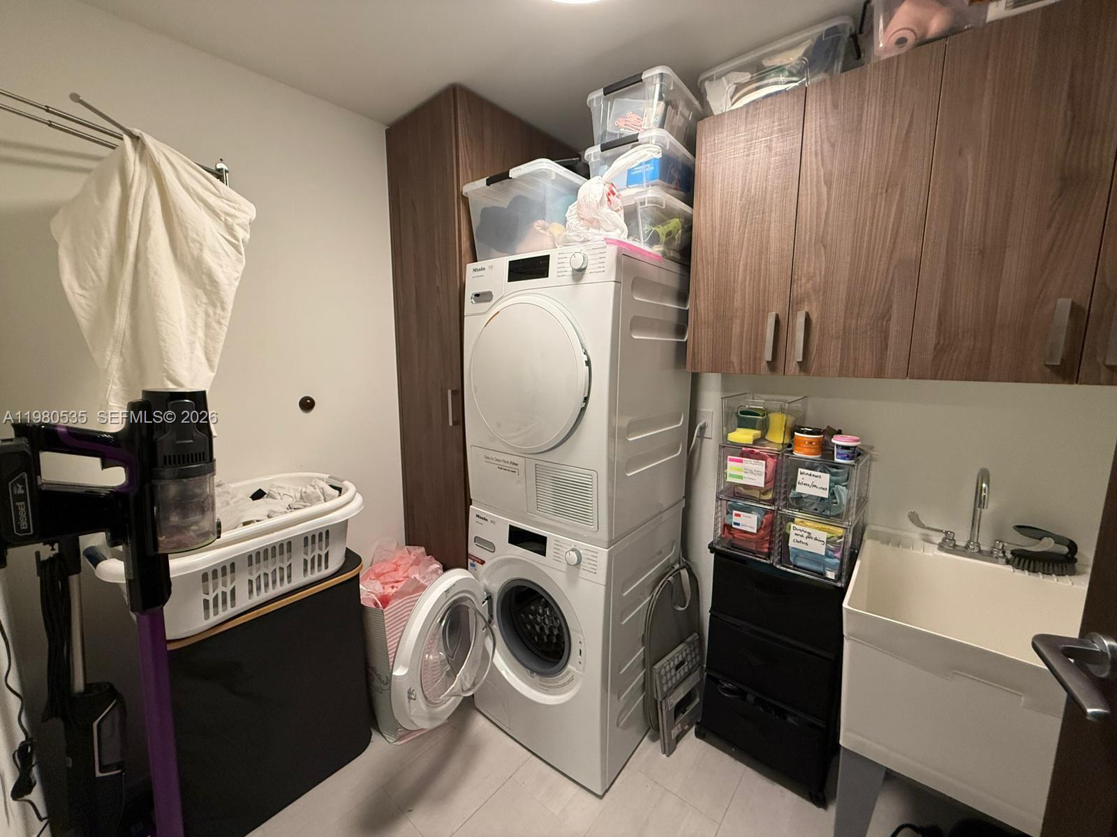 BRICKELL FLATIRON CONDO - Residential