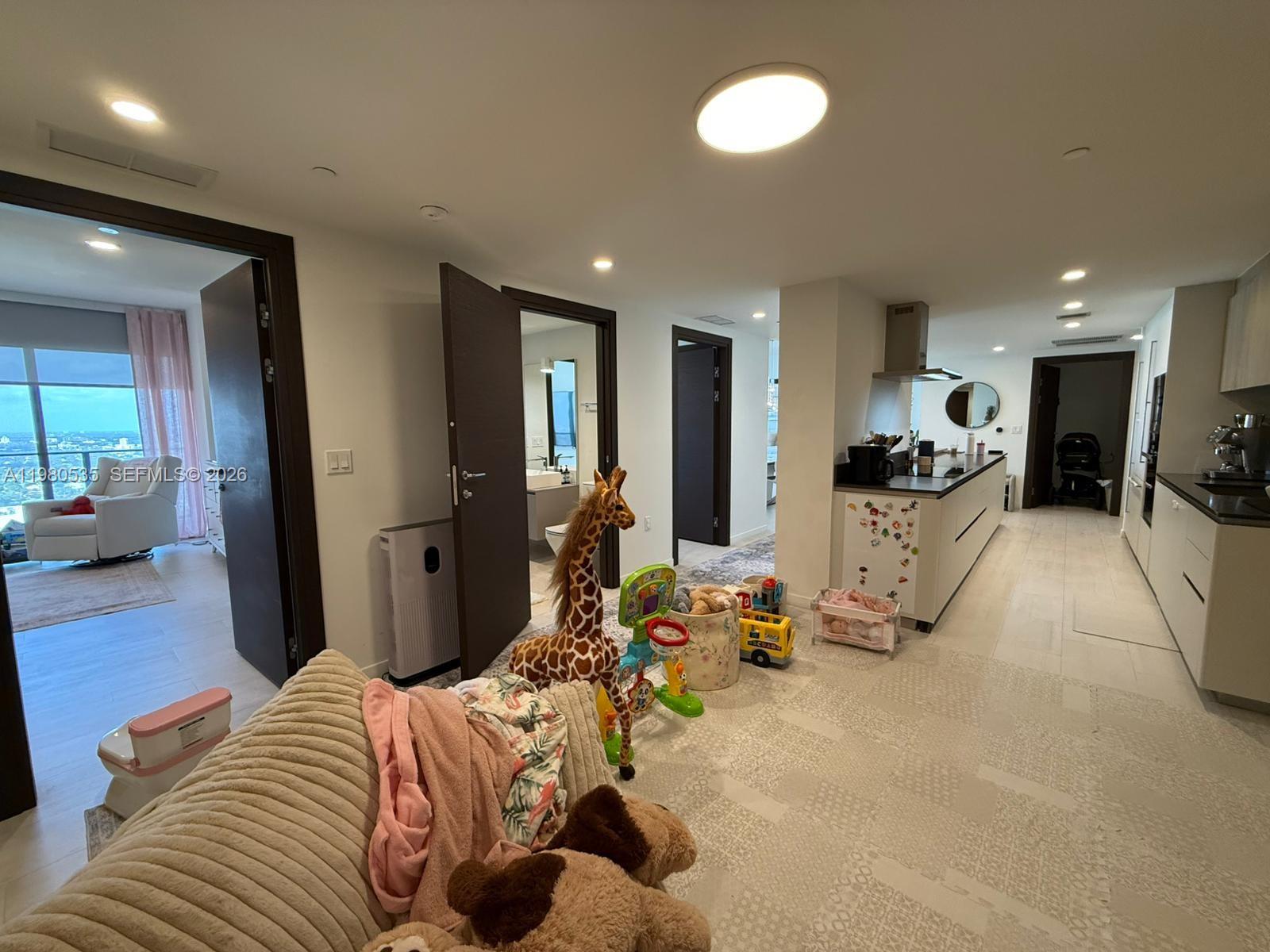 BRICKELL FLATIRON CONDO - Residential