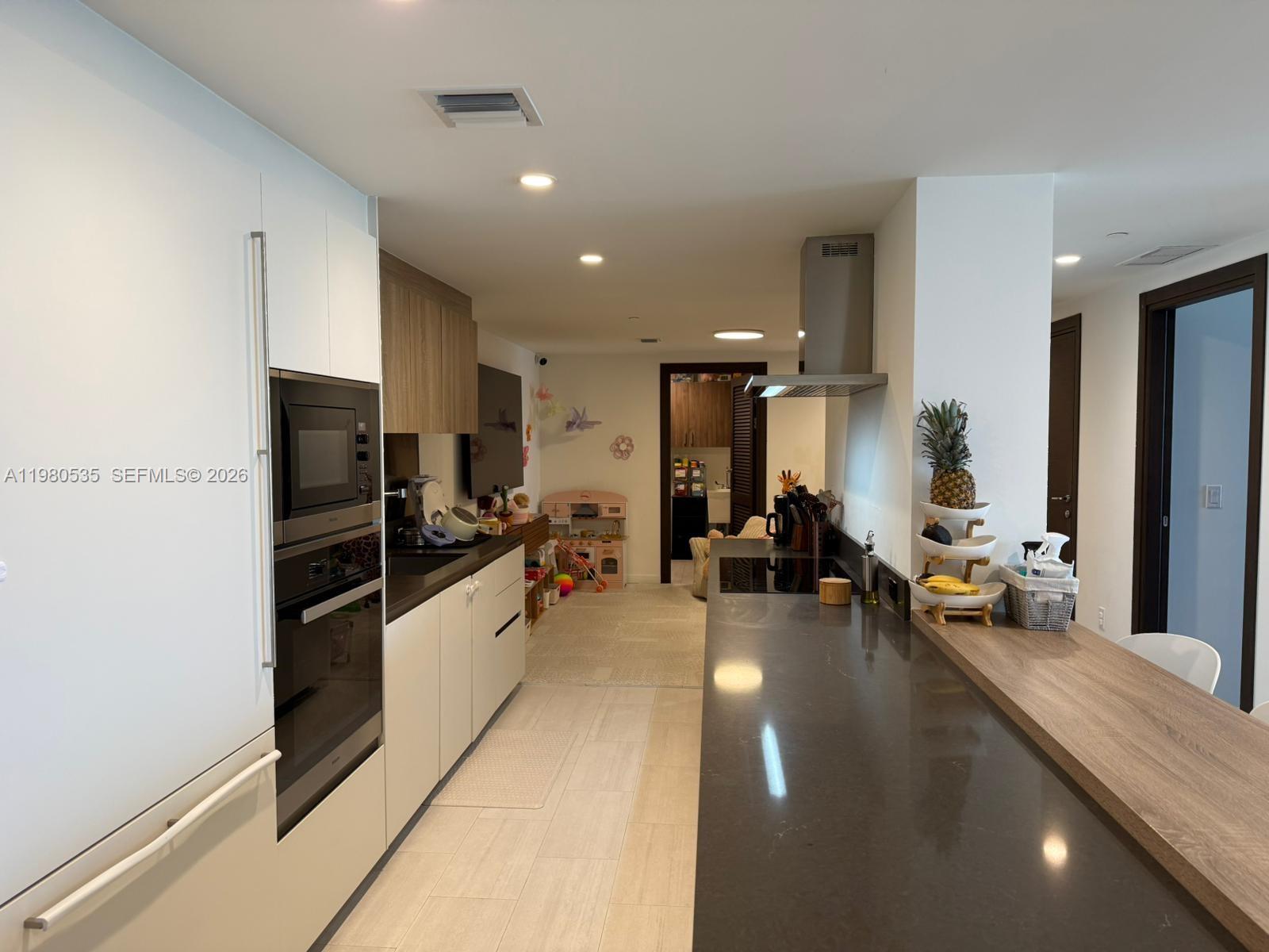 BRICKELL FLATIRON CONDO - Residential