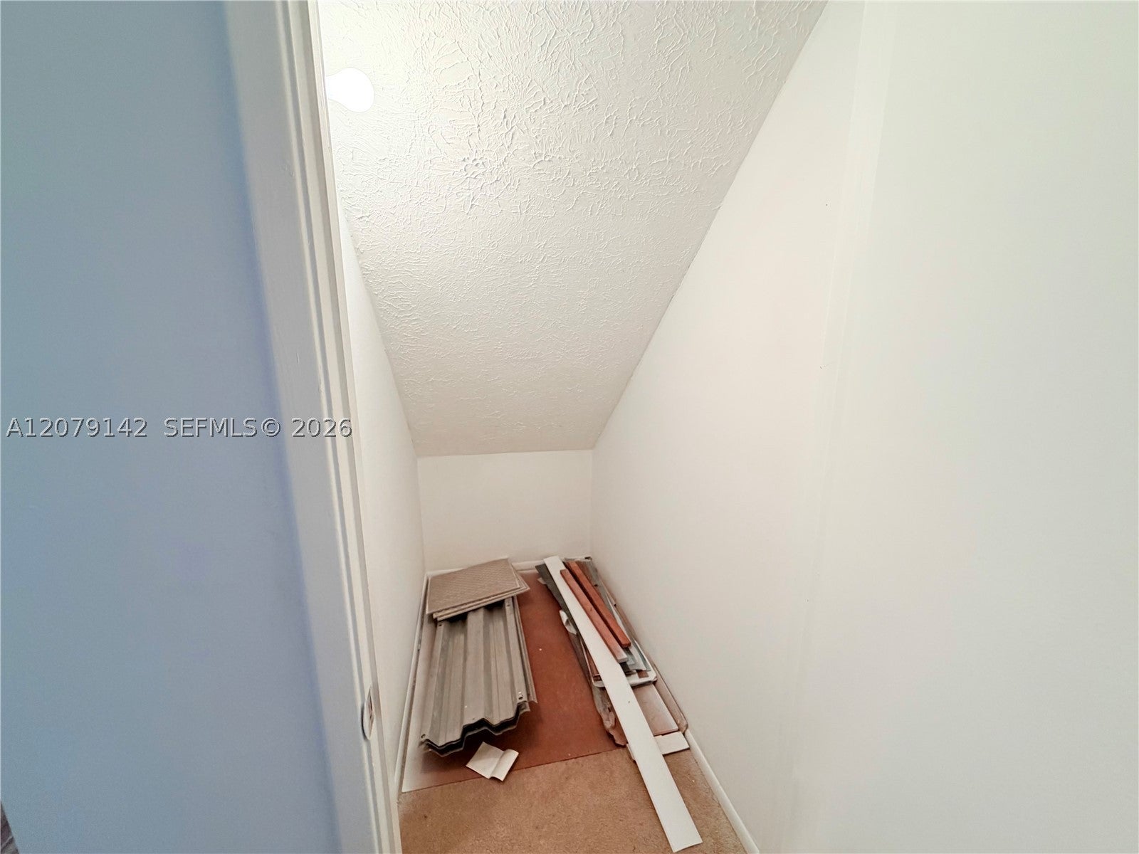 107 Gardens Dr 106