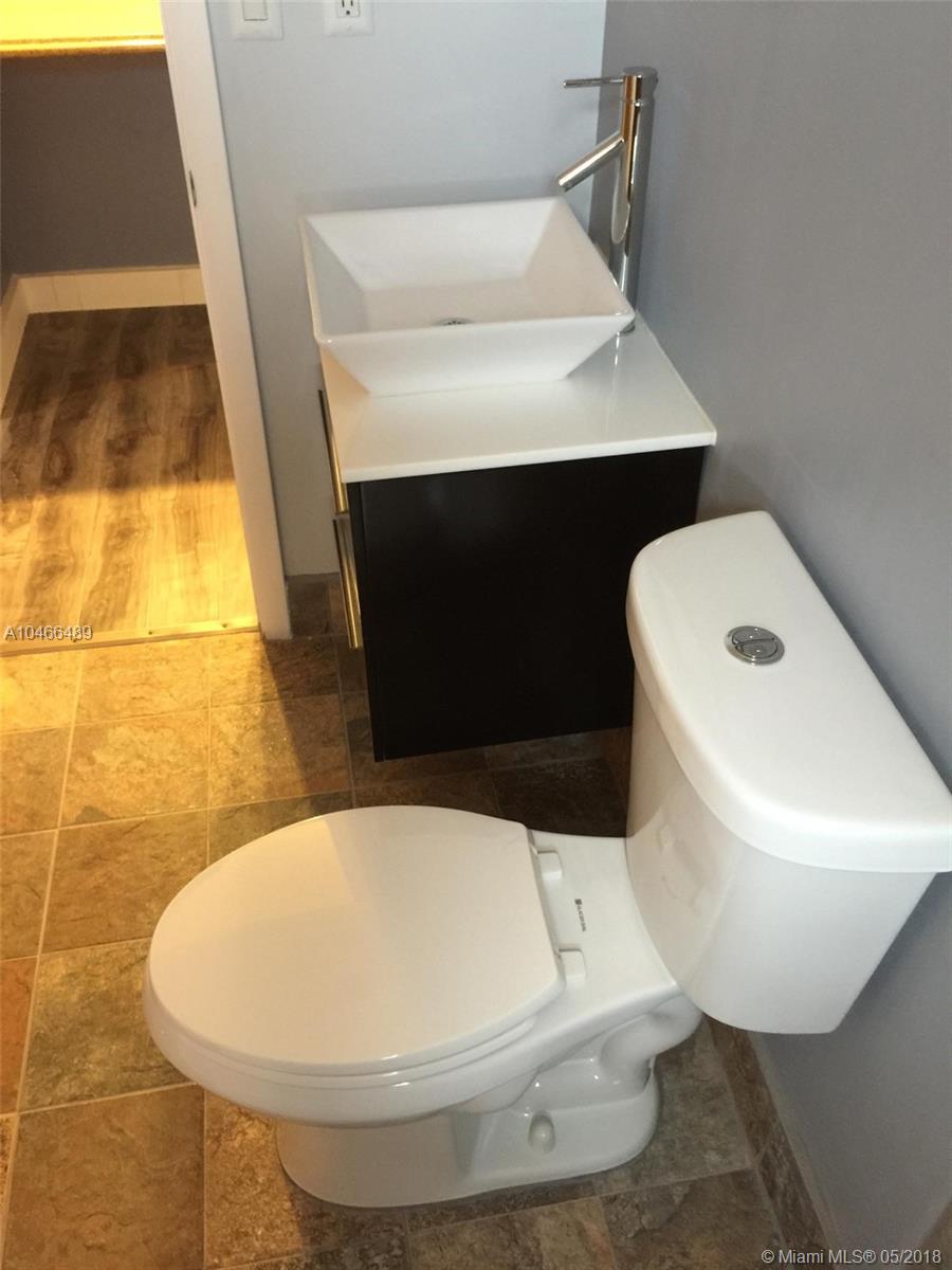 WINSTON PARK UNIT ONE - Residential Lease