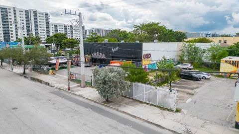 2600 NE 2nd Ave Miami FL 33137