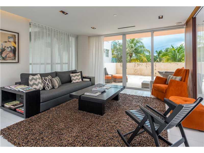 Designed by renowned Architectural firm Arquitectonica , Ocean Place Condominium, located in  great location at 226 Ocean Drive, are an area attraction in and of themselves. This Spectacular 2BR/2BA Apartment has the Best in finishes and upgrades, and sit s on a quiet and private floor. Designer Kitchen with top-of-the line appliances.