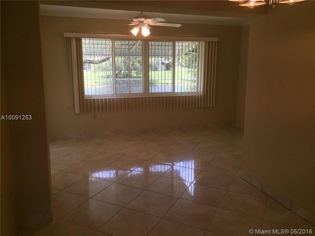 Sunrise Golf Village Sec - Residential