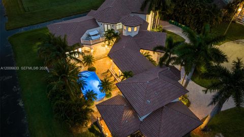 Tiny photo for 12000 NW 6th St, Plantation, FL 33325 (MLS # A12006633)