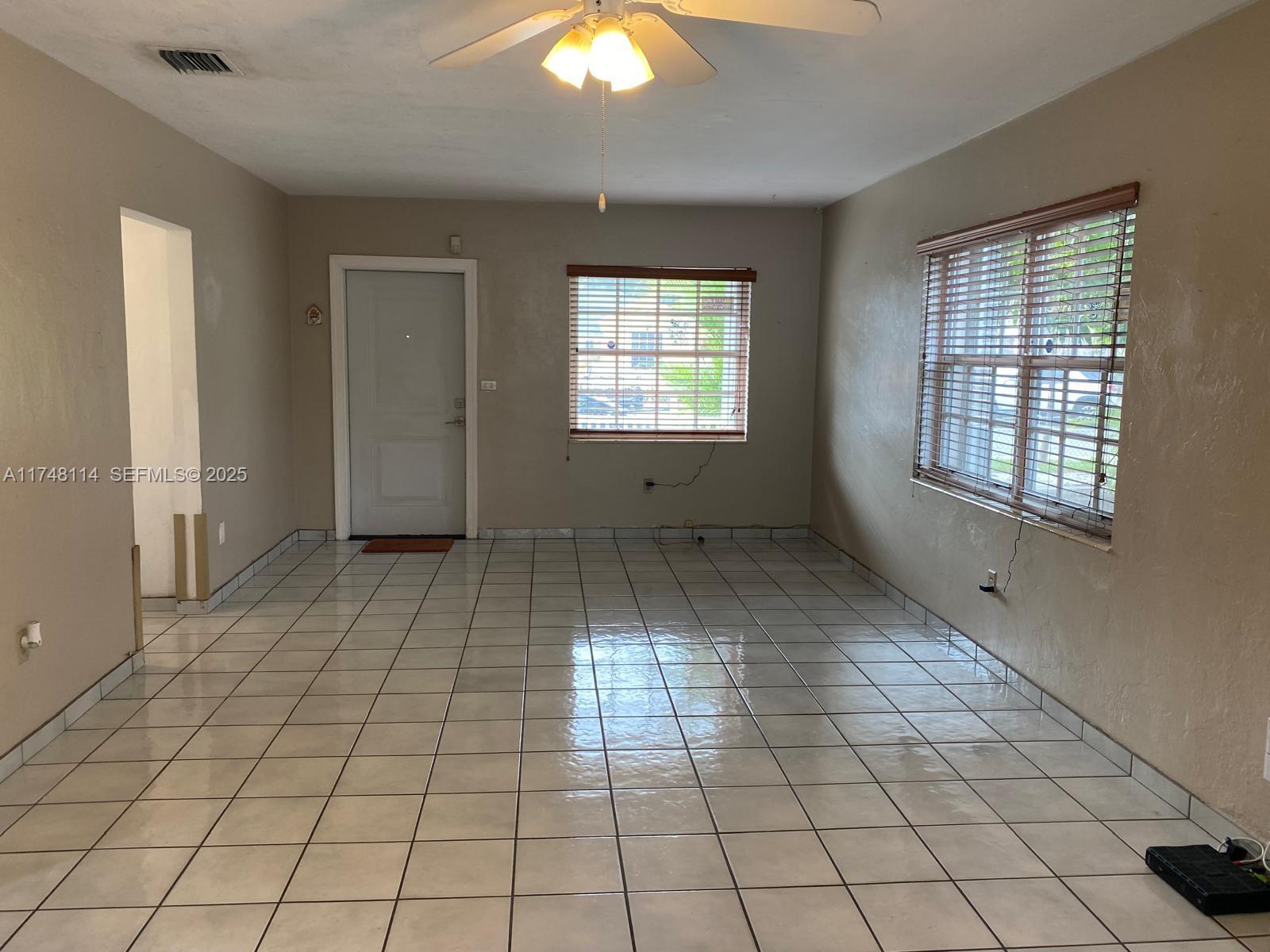 THE PINES - Residential