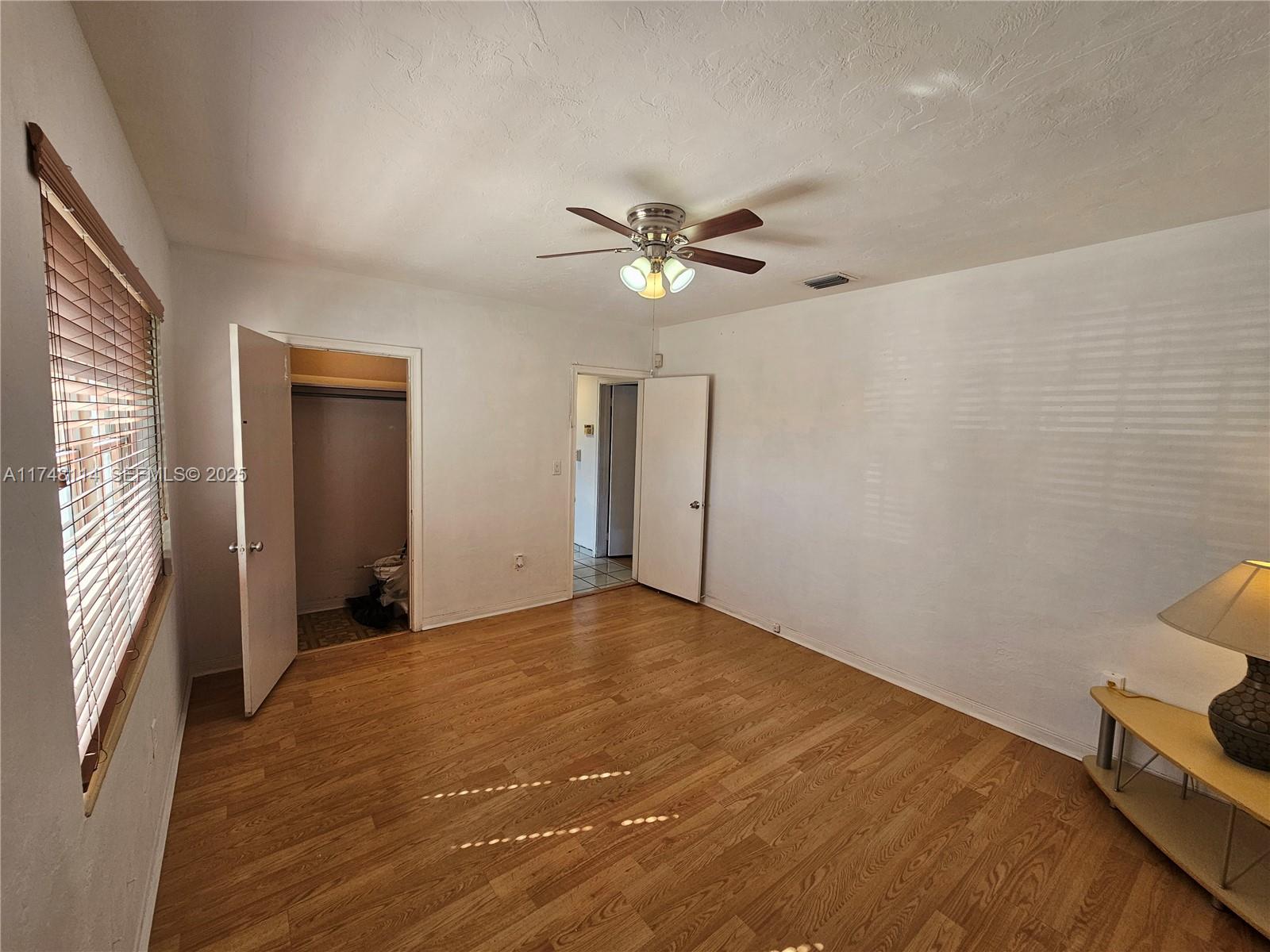 THE PINES - Residential