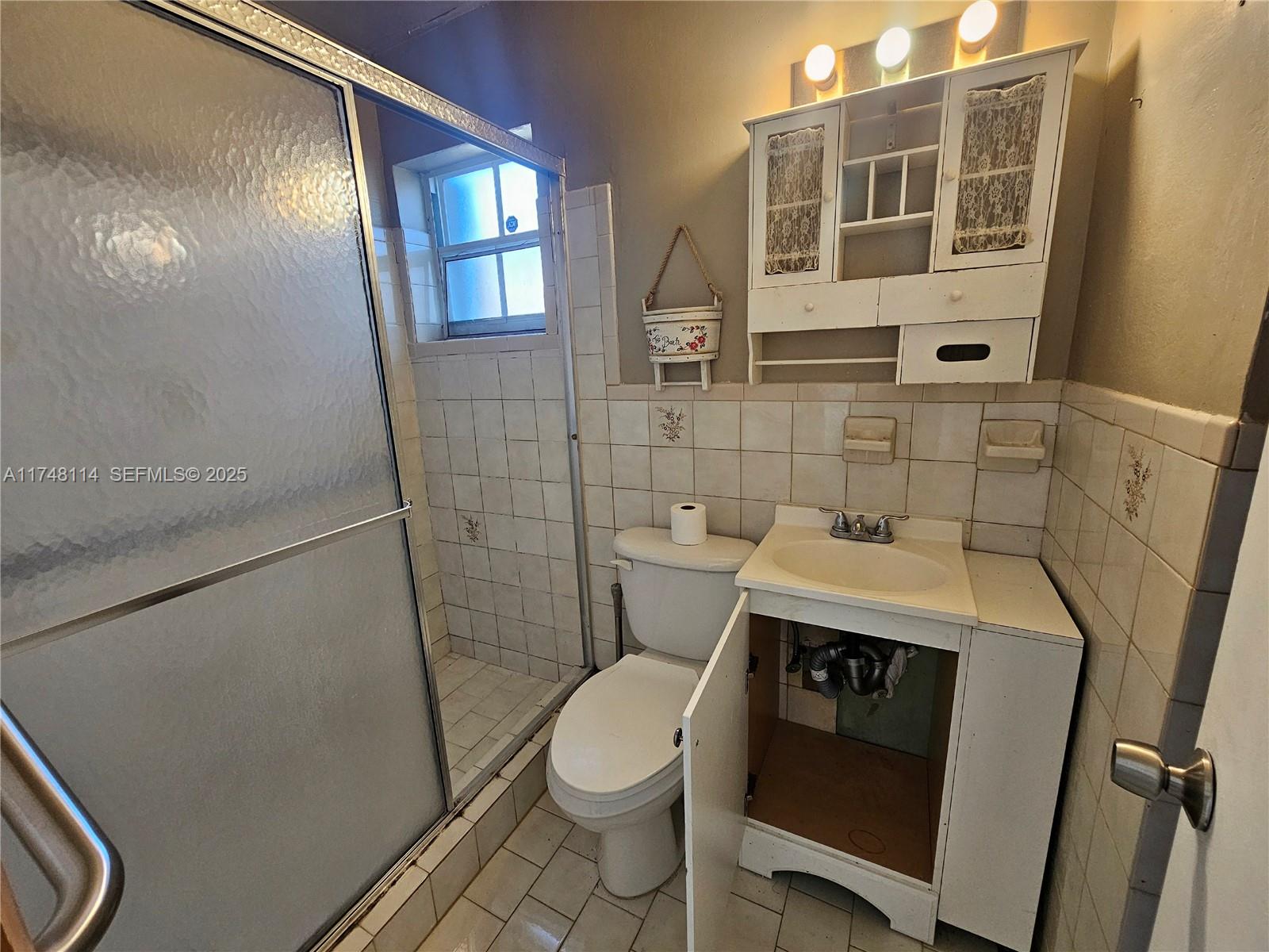 THE PINES - Residential