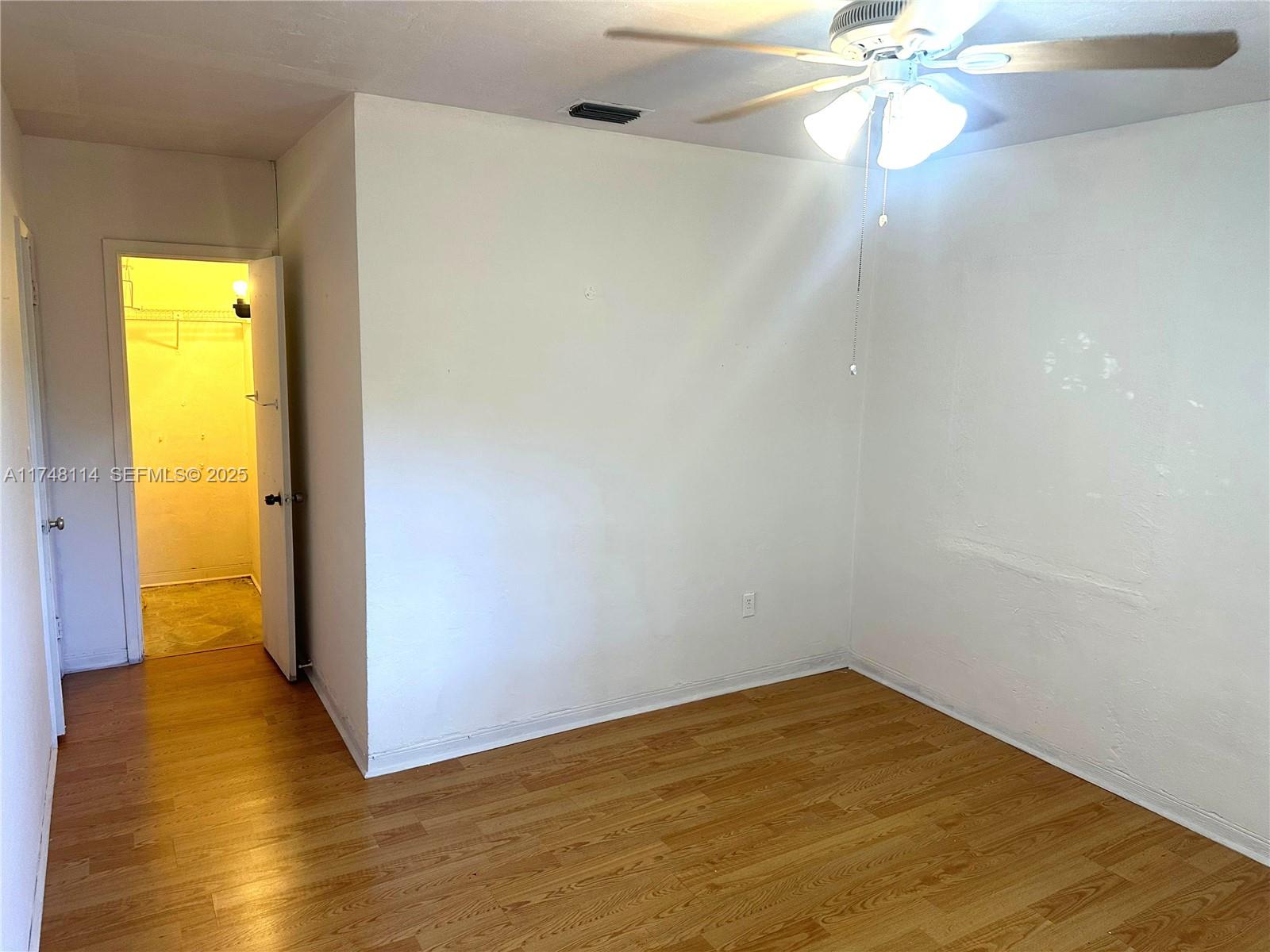 THE PINES - Residential