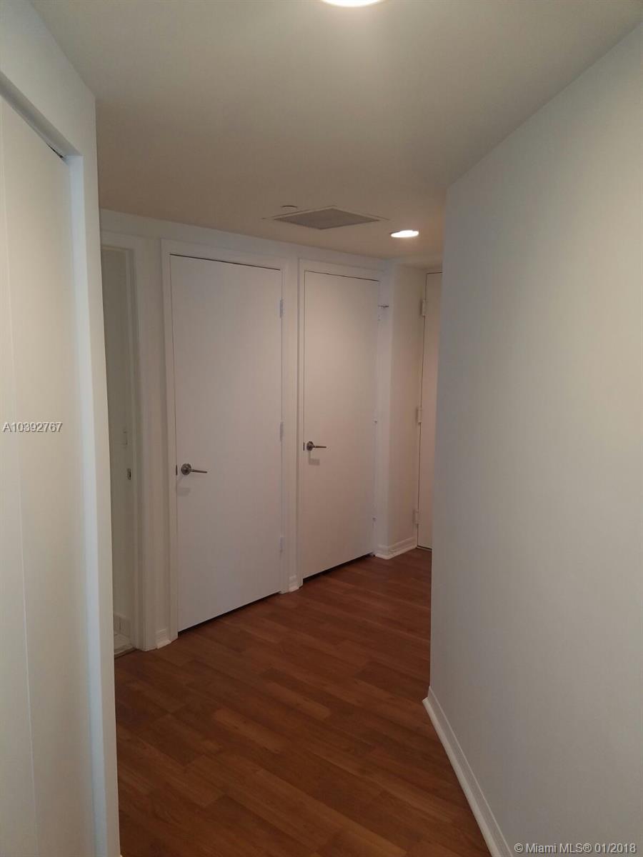 500 BRICKELL WEST CONDO - Residential Lease