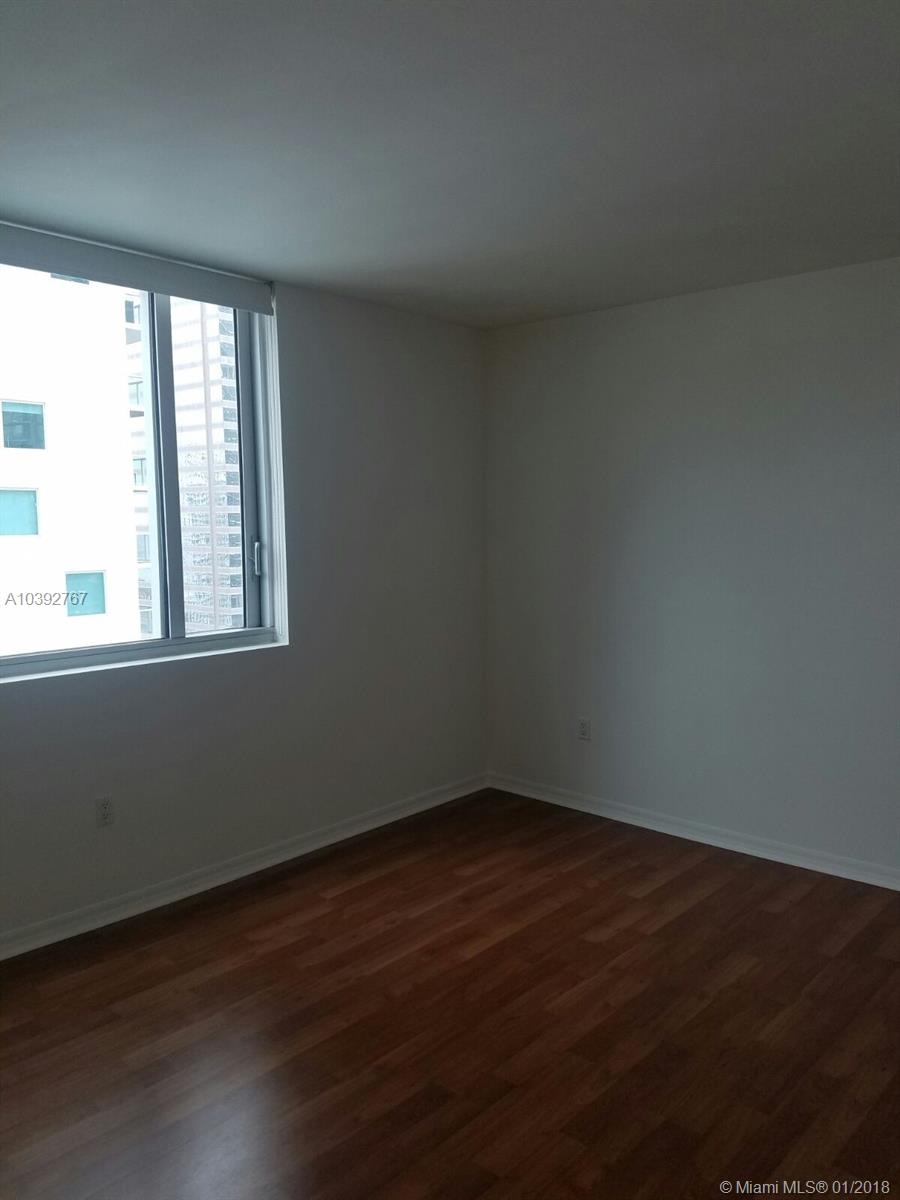 500 BRICKELL WEST CONDO - Residential Lease